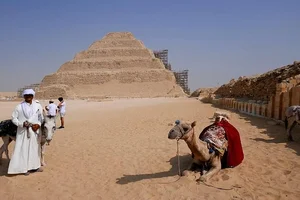 All pyramids in Giza