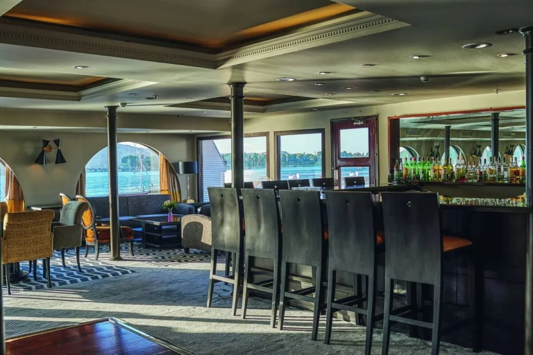 Bar with high stools and lounge seating on the Sun Ray