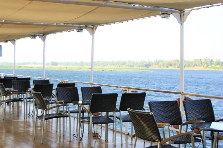 Shaded deck seating facing the Nile on the Steigenberger Royale
